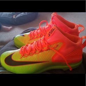 Mike Trout Baseball Cleats; Mens Size 11